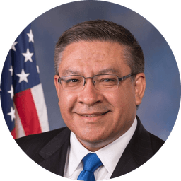 Salud Carbajal
